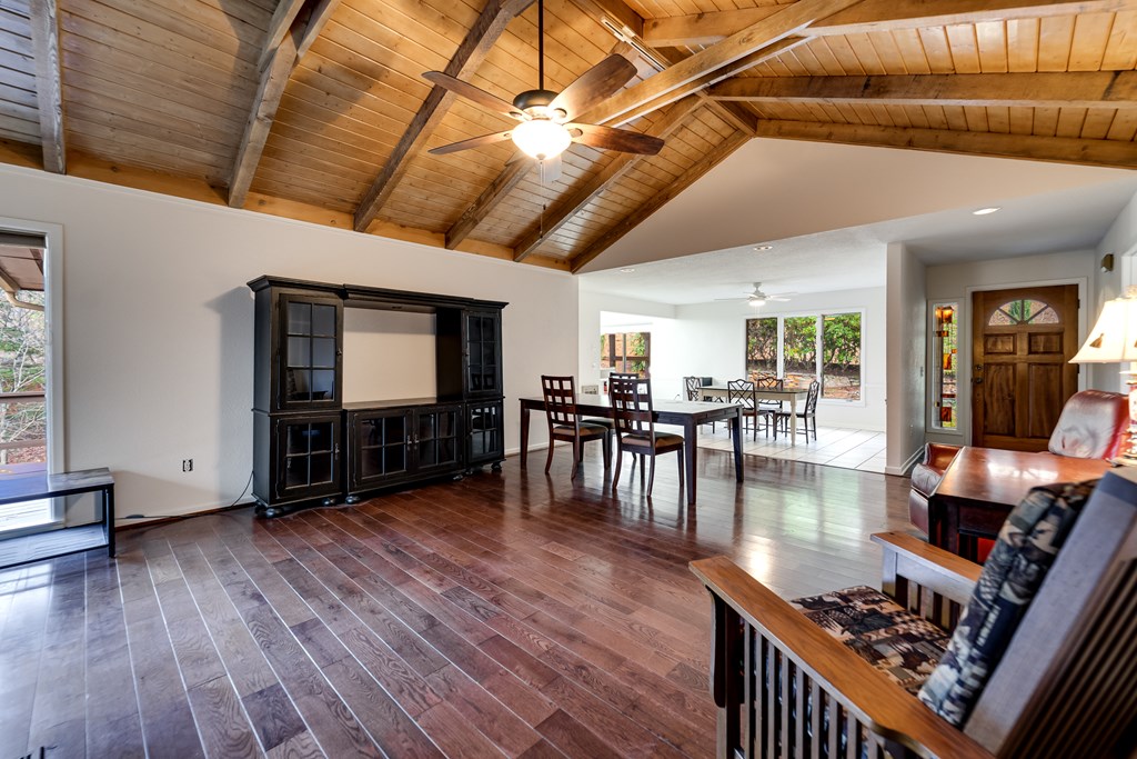 437 Ammons Road
