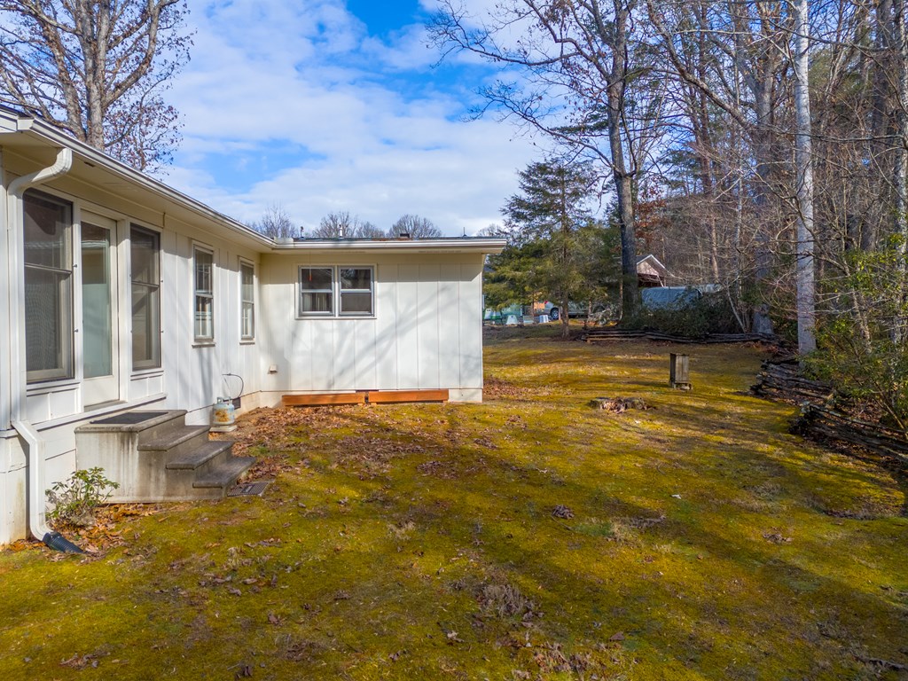 79 Jennings Dr