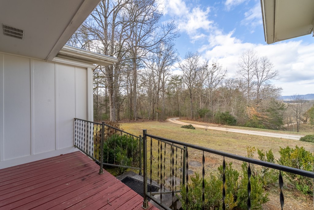 79 Jennings Dr