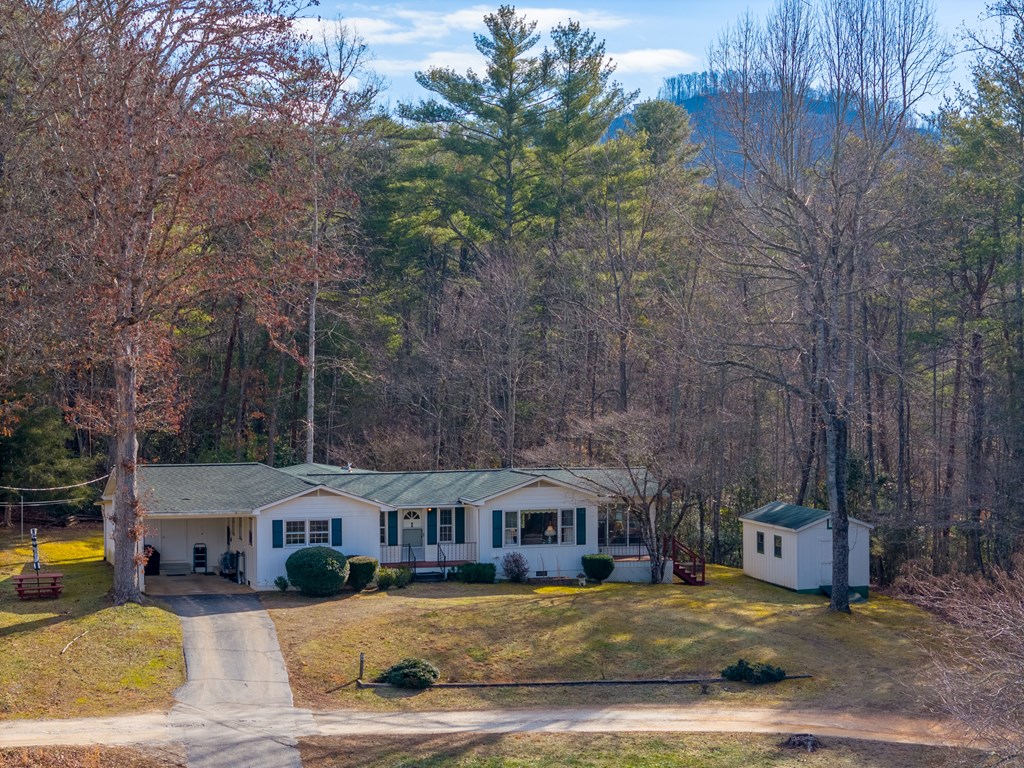 79 Jennings Dr