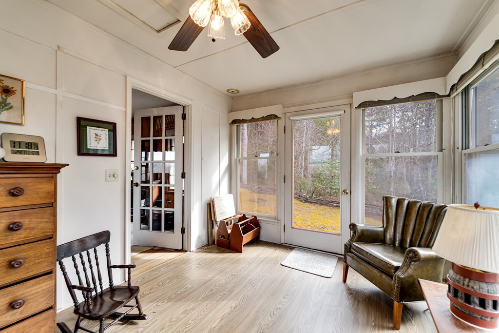 79 Jennings Dr