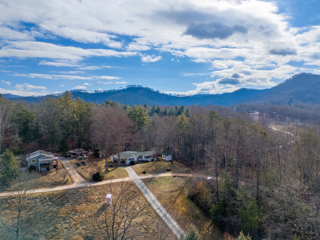 79 Jennings Dr