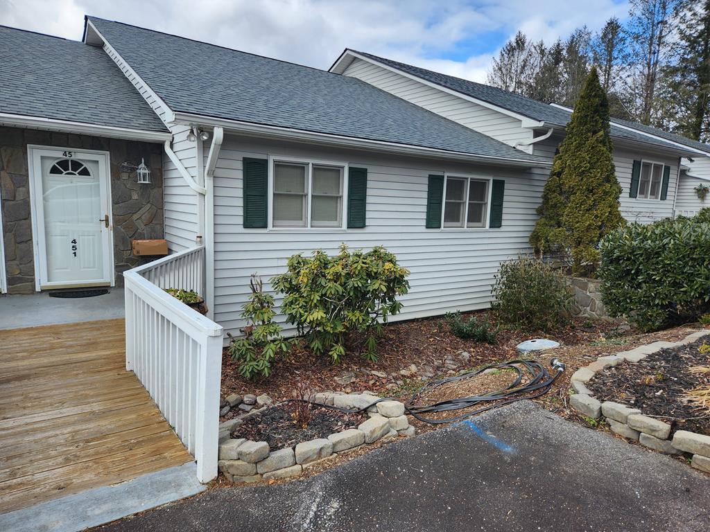 451 Hurst Circle
