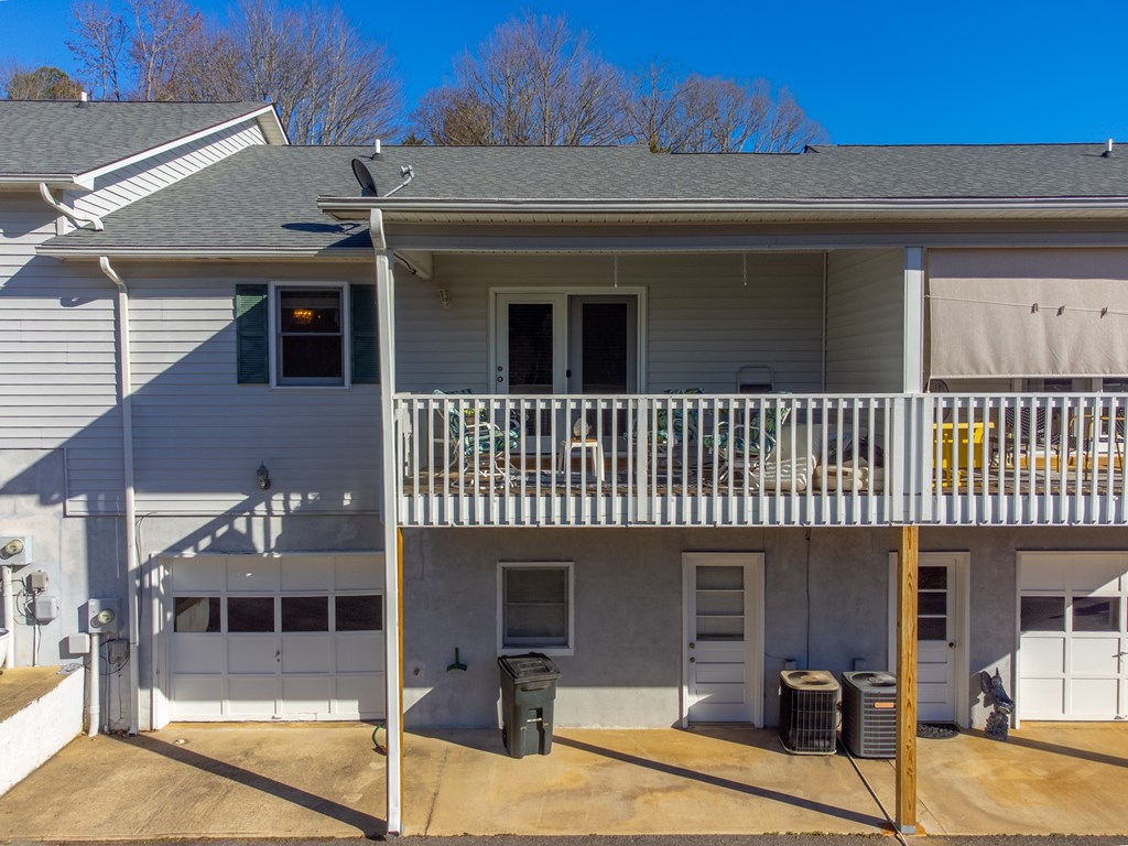 451 Hurst Circle
