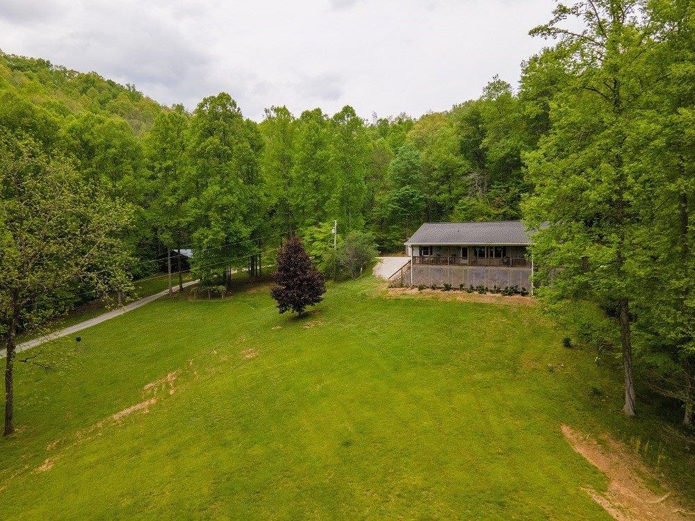 854 Hampton Branch Rd
