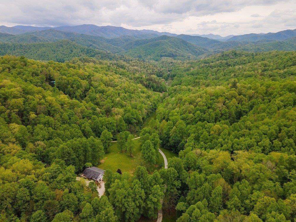 854 Hampton Branch Rd
