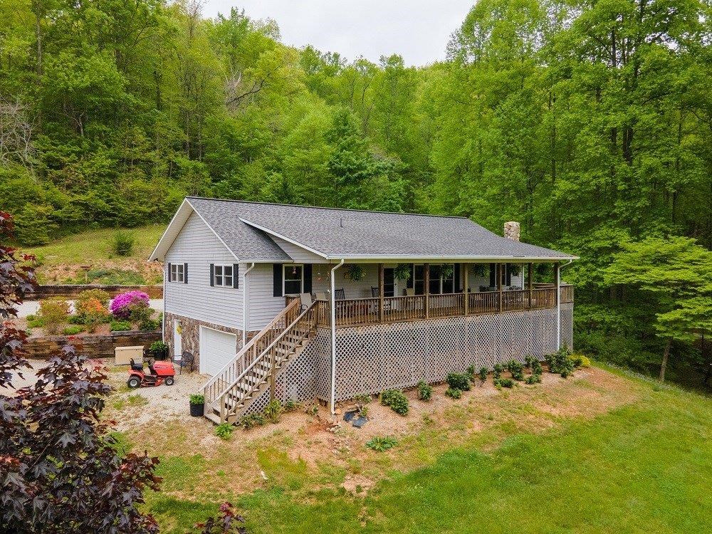 854 Hampton Branch Rd