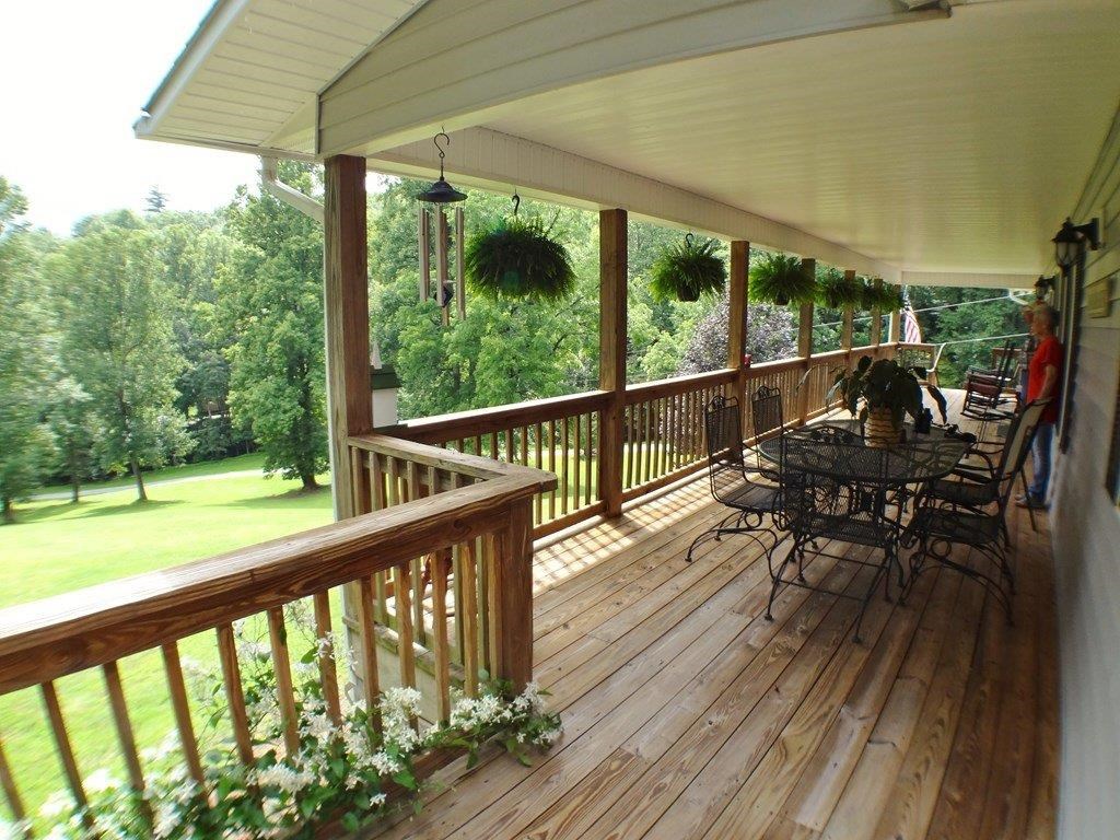 854 Hampton Branch Rd