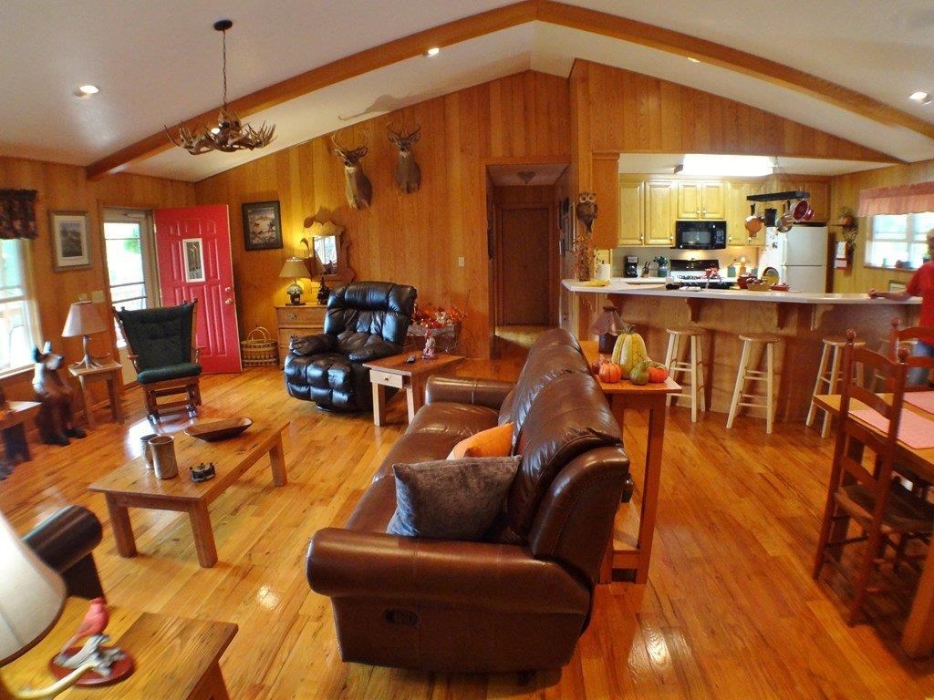 854 Hampton Branch Rd