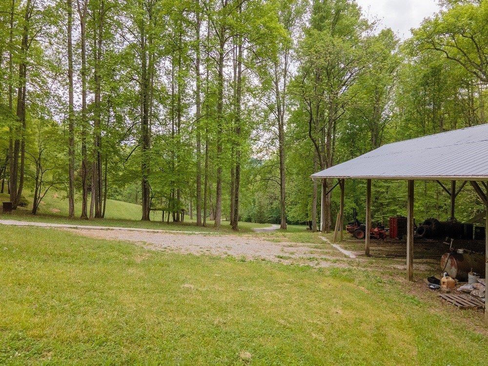 854 Hampton Branch Rd