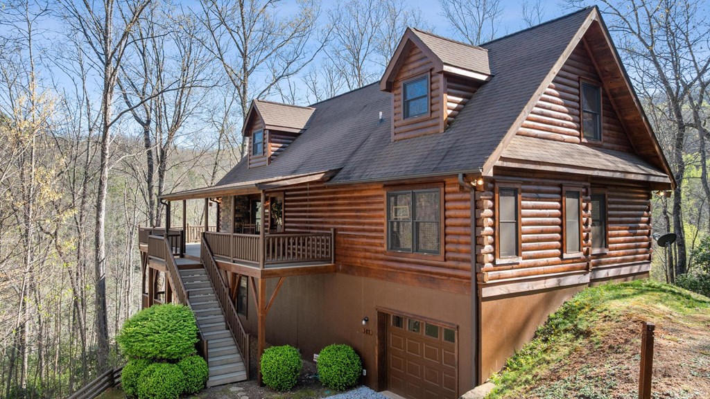 147 Diamond Falls Blvd.