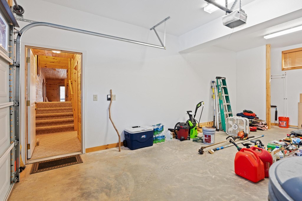 147 Diamond Falls Blvd.
