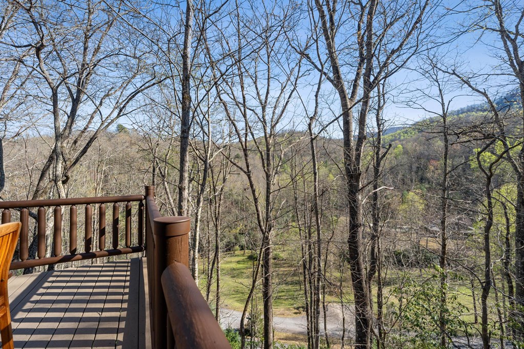 147 Diamond Falls Blvd.
