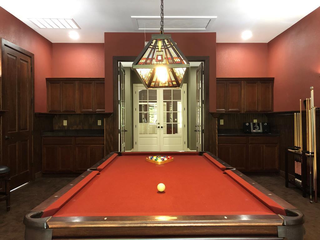 147 Diamond Falls Blvd.