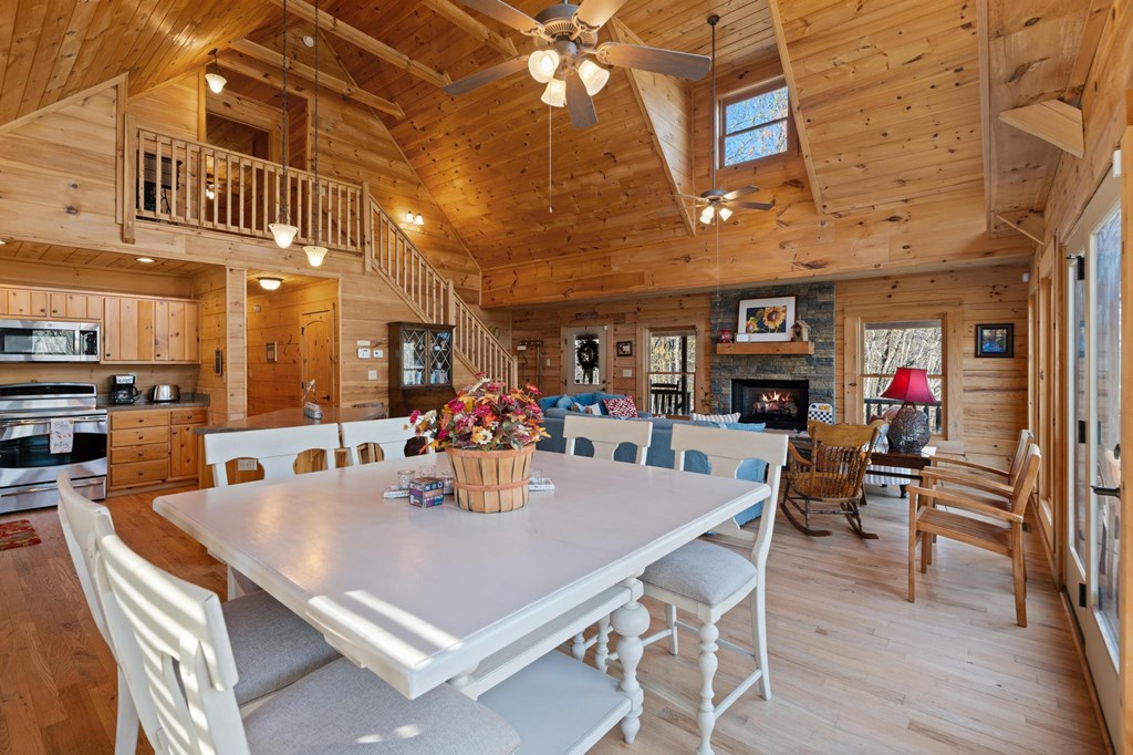 147 Diamond Falls Blvd.