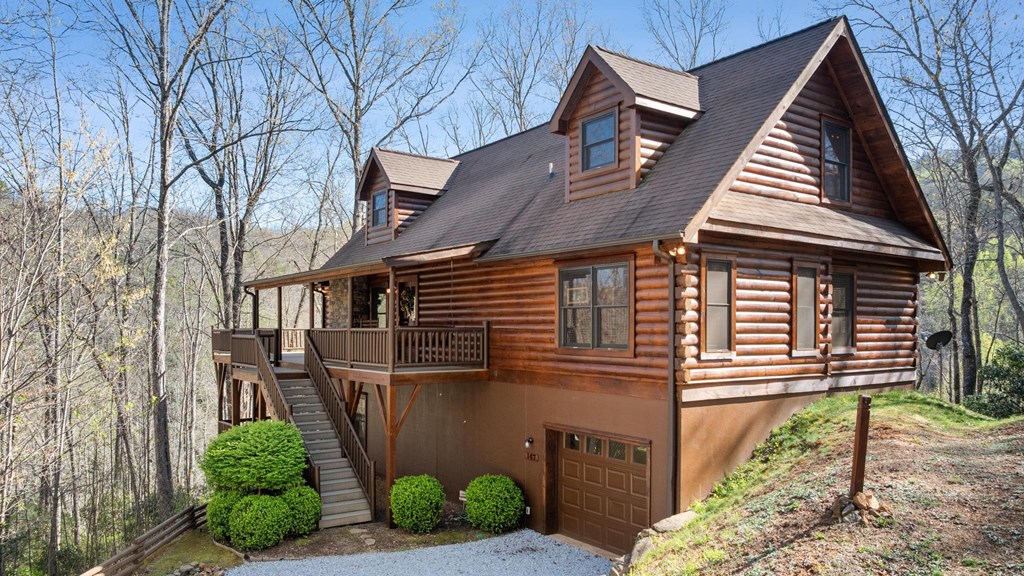 147 Diamond Falls Blvd.