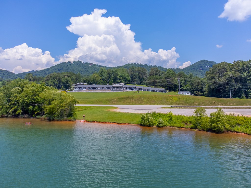 40 Chatuge Lane