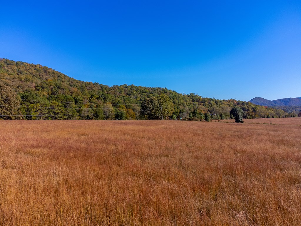 832 Lakey Creek Road