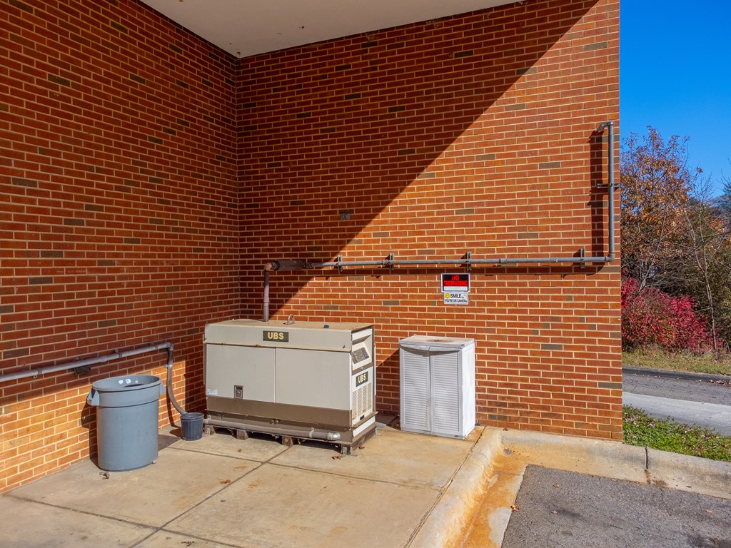 261 E. Palmer St