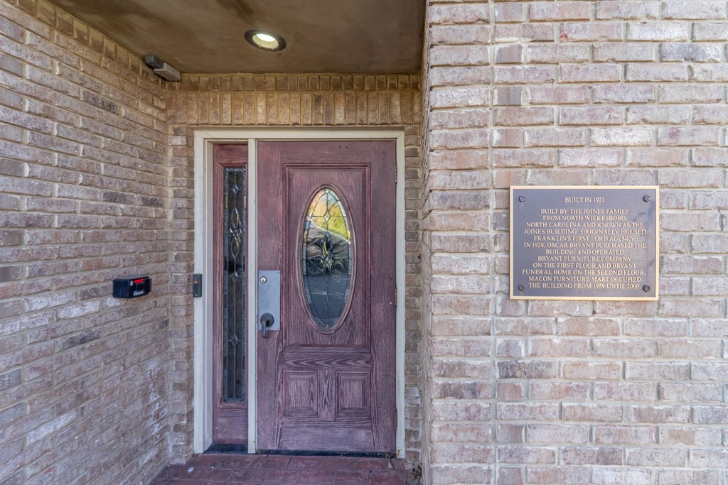 9 Stewart St