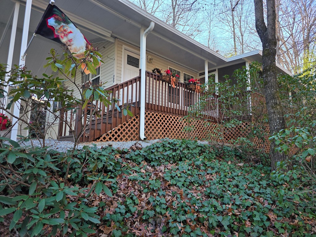 380 Country Woods Drive