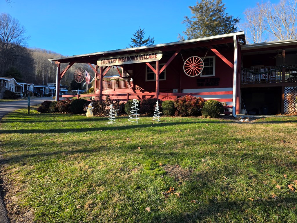 380 Country Woods Drive