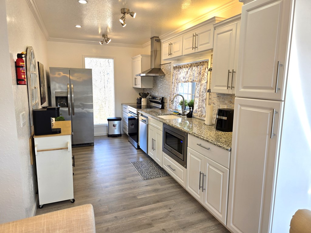 106 Junior Pruitt Rd
