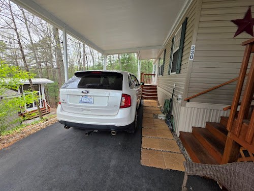 338 Country Woods