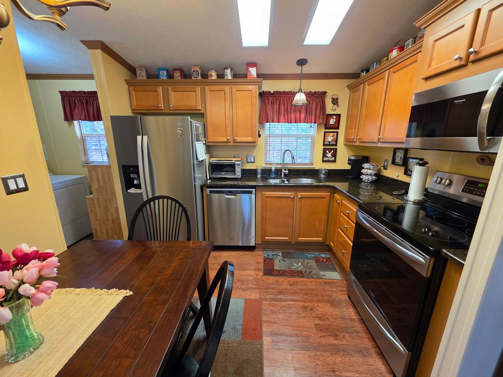 338 Country Woods