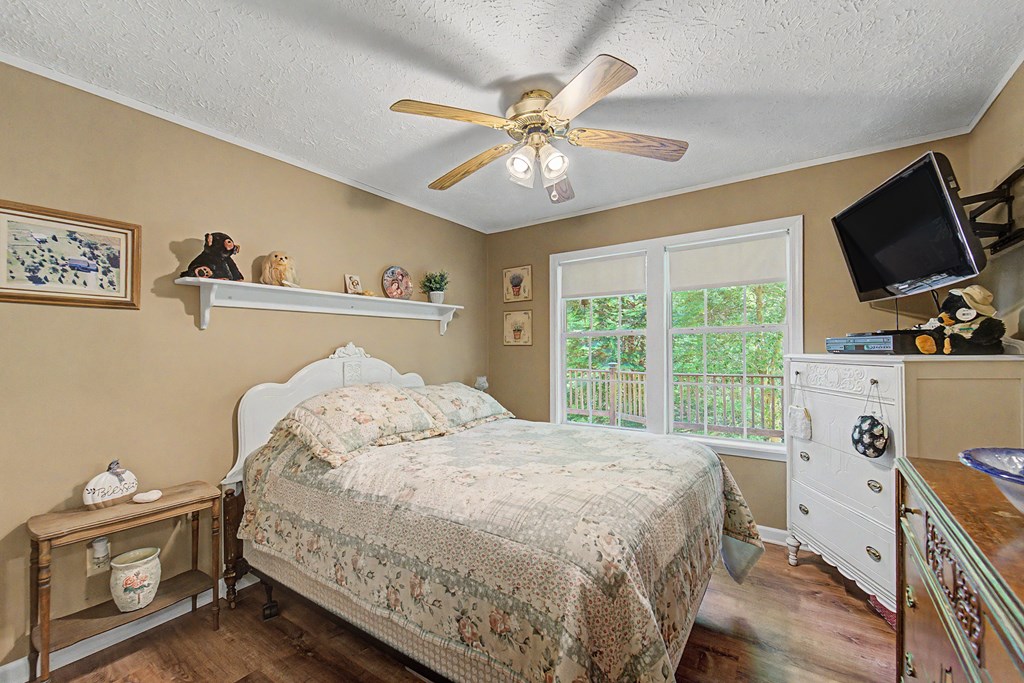 124 Spring Valley Lane
