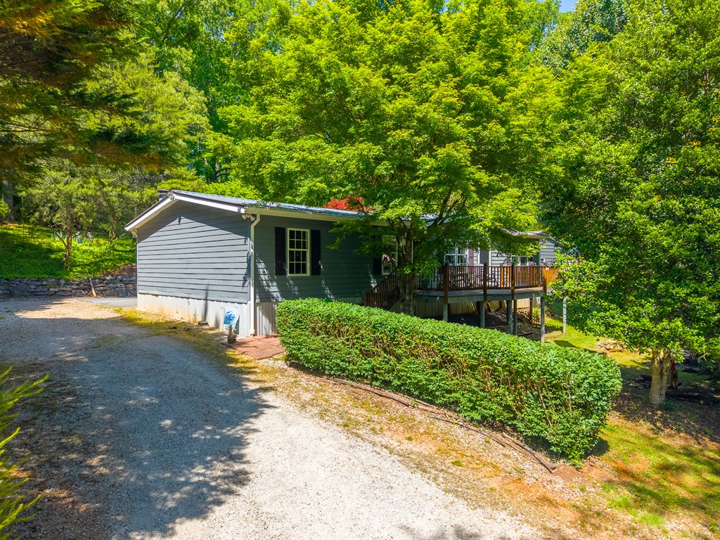 124 Spring Valley Lane