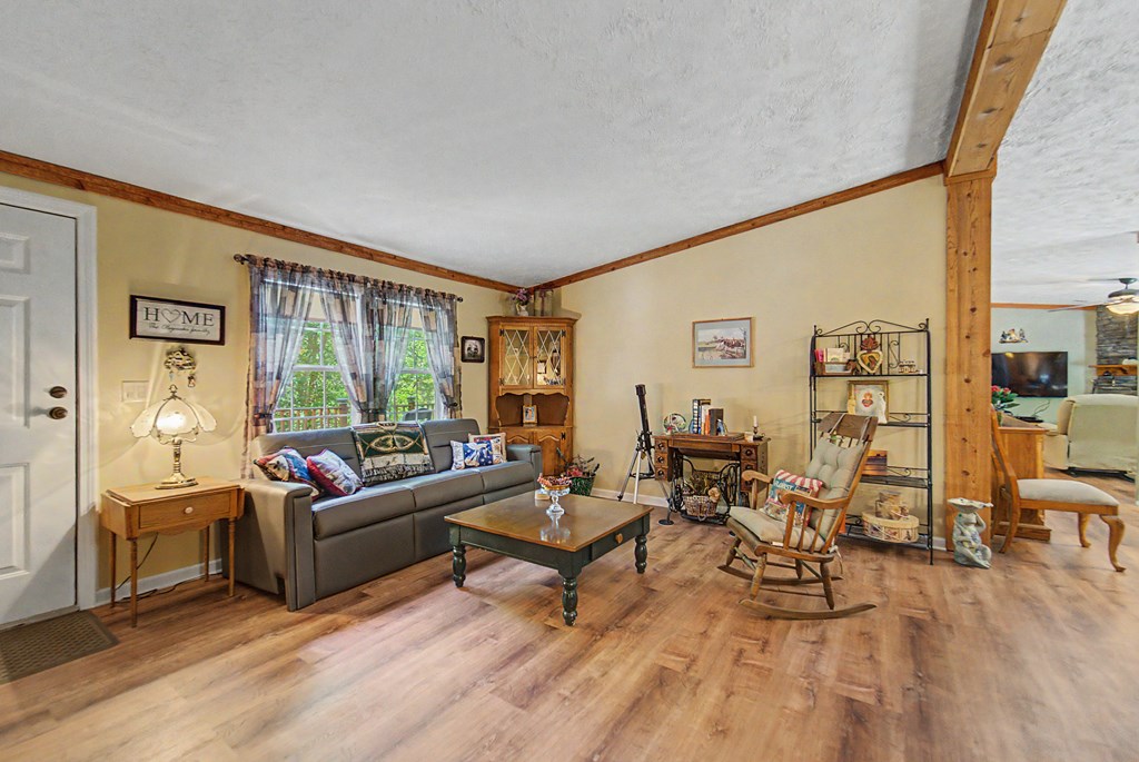 124 Spring Valley Lane