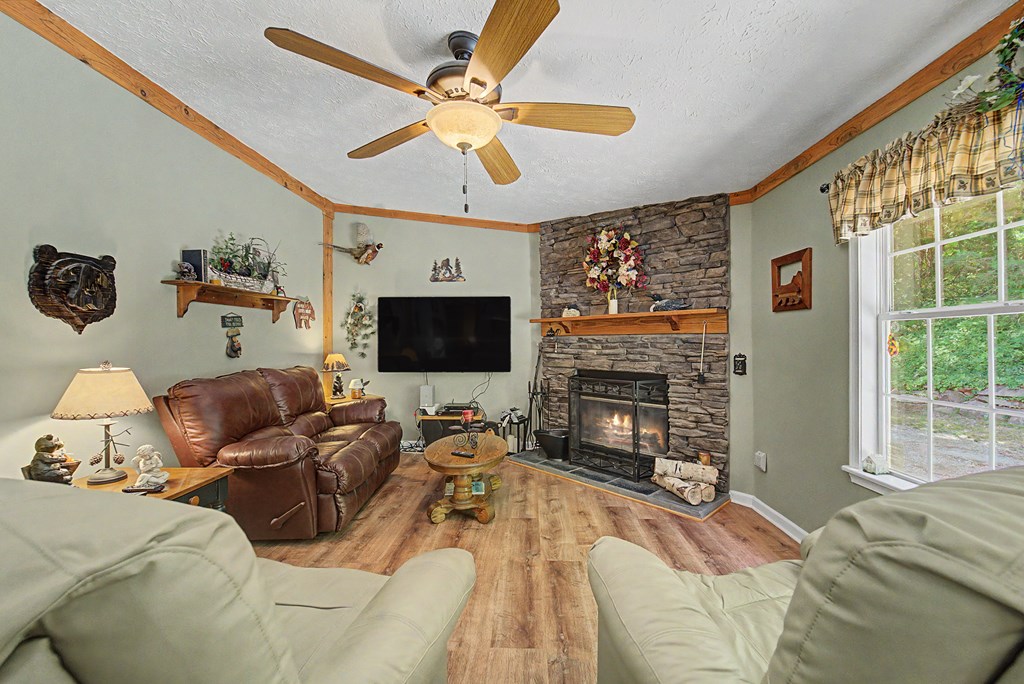 124 Spring Valley Lane