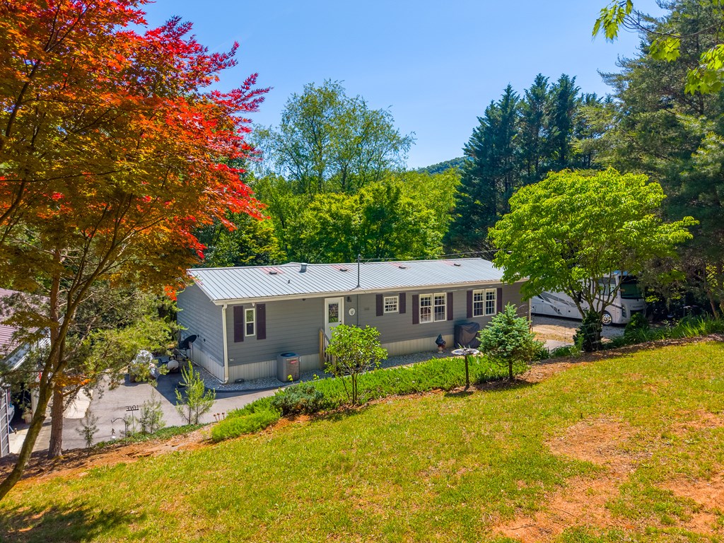124 Spring Valley Lane