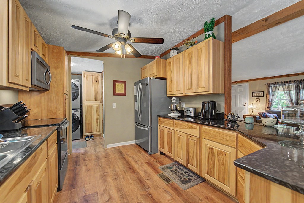 124 Spring Valley Lane