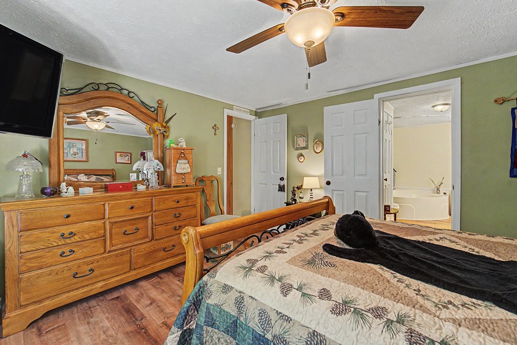 124 Spring Valley Lane