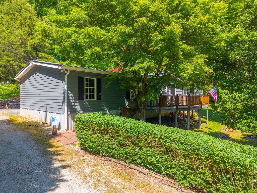 124 Spring Valley Lane