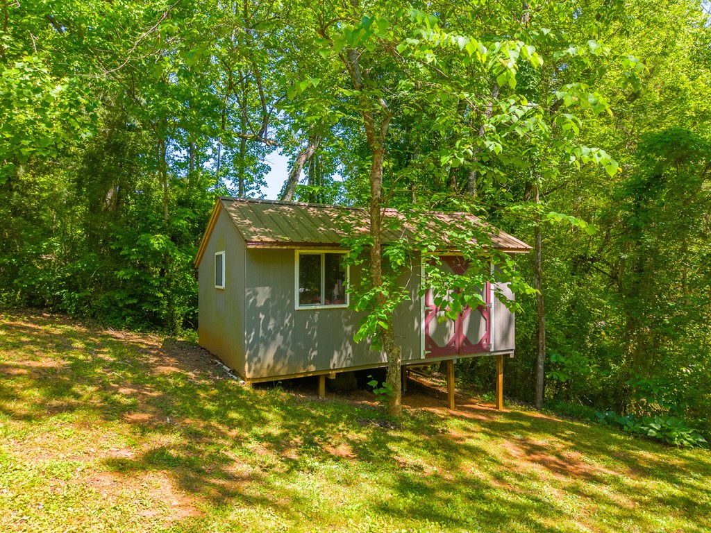 124 Spring Valley Lane