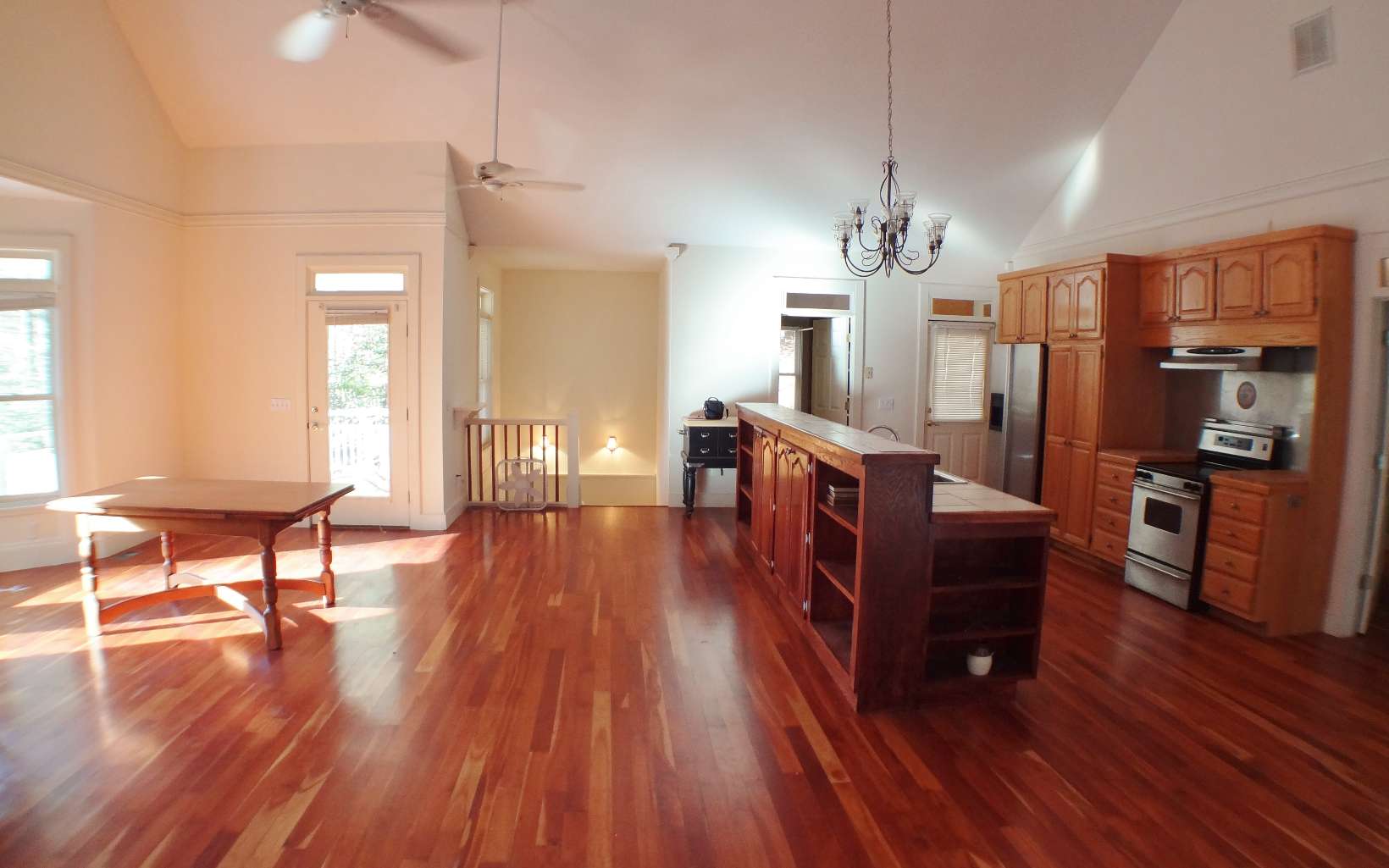 85 NW Page Lane