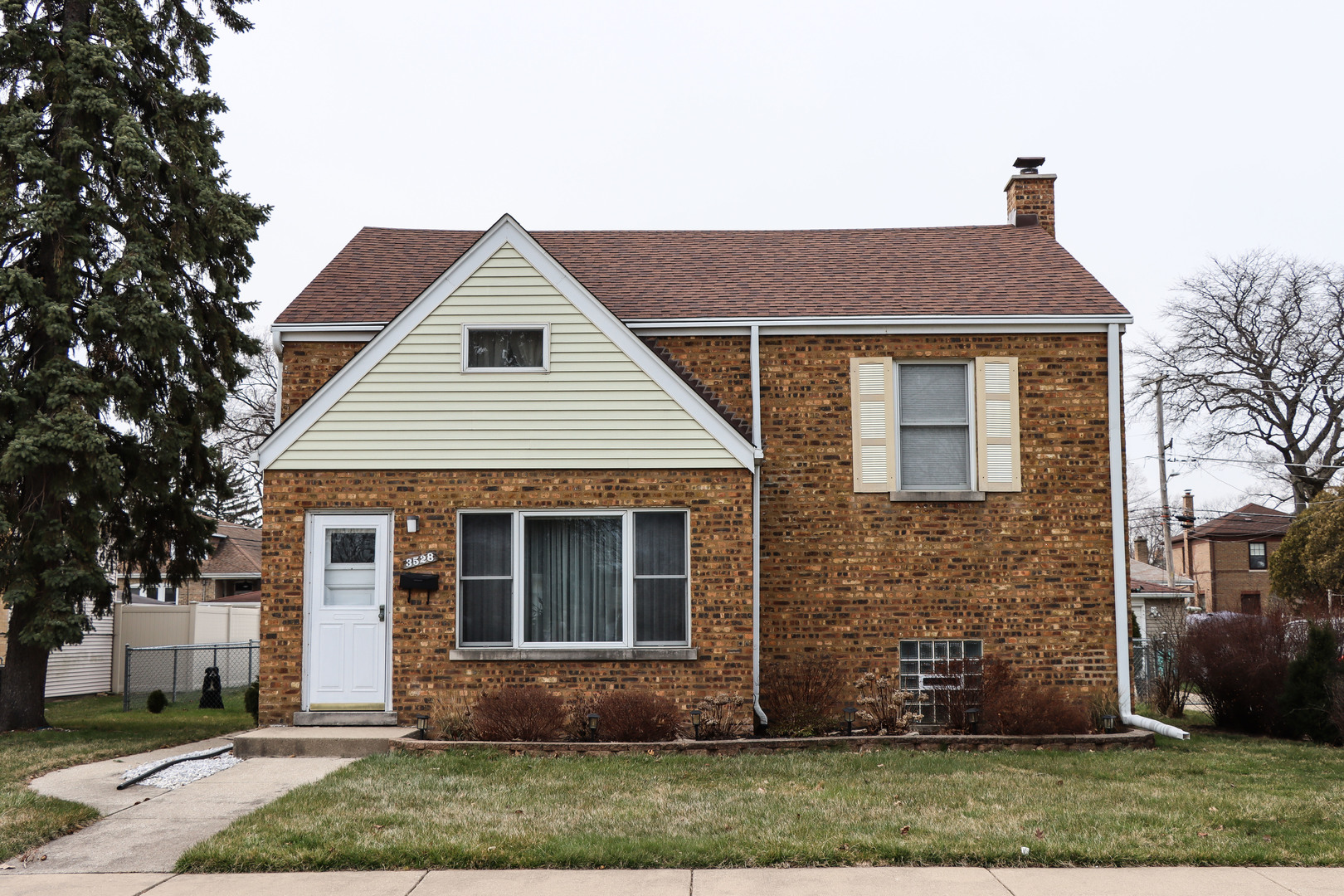 3528 Harrison Avenue