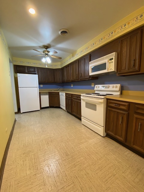 111 E Cossitt Avenue Unit: 103