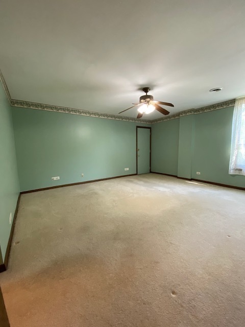 111 E Cossitt Avenue Unit: 103
