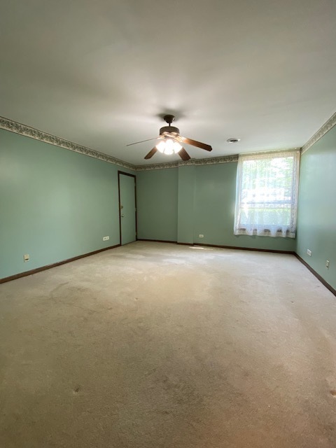 111 E Cossitt Avenue Unit: 103