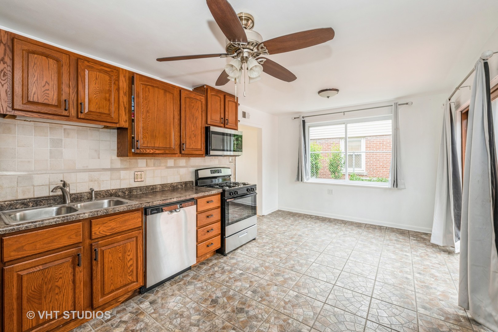 912 Gardner Road