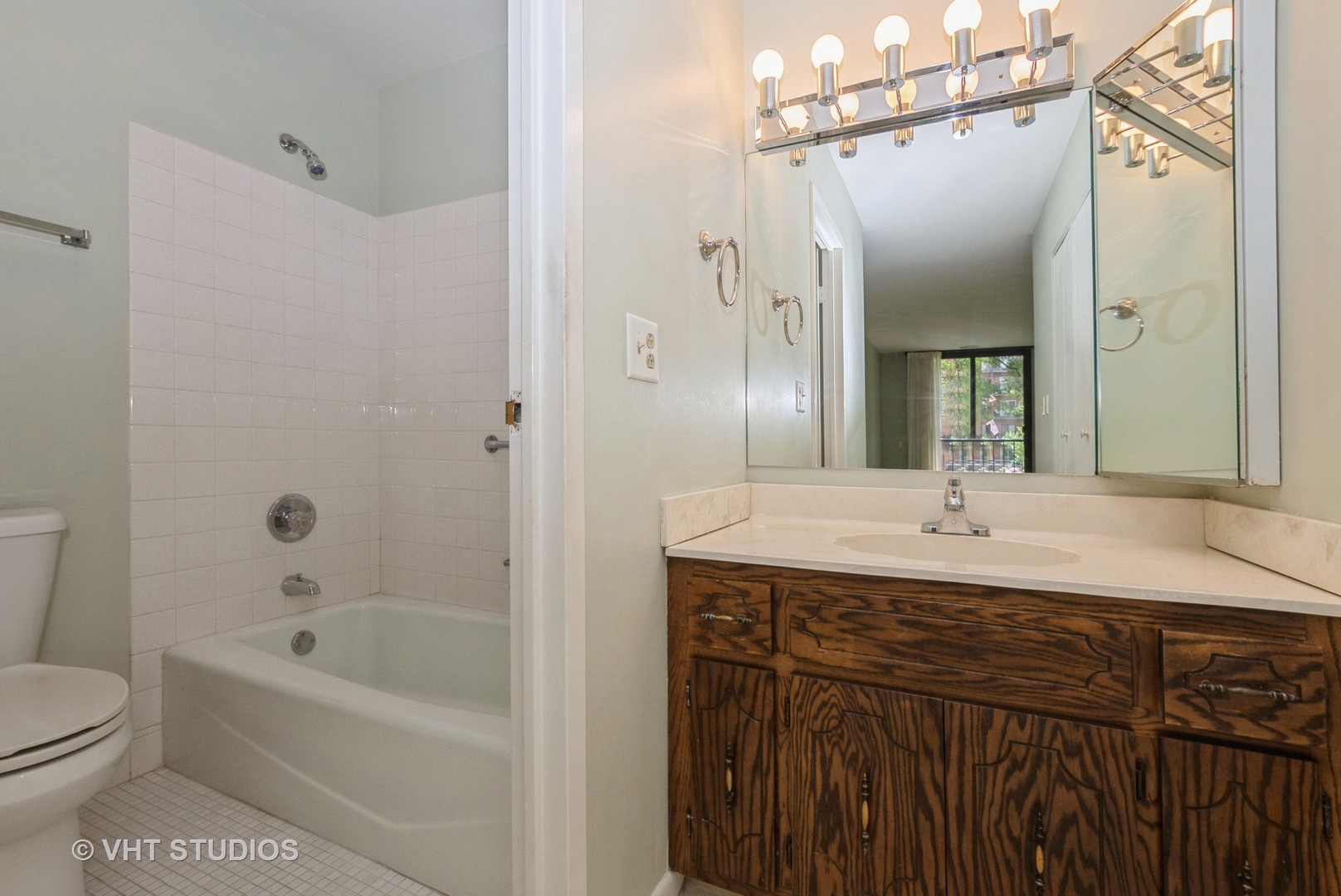 125 Acacia Circle Unit: 209E