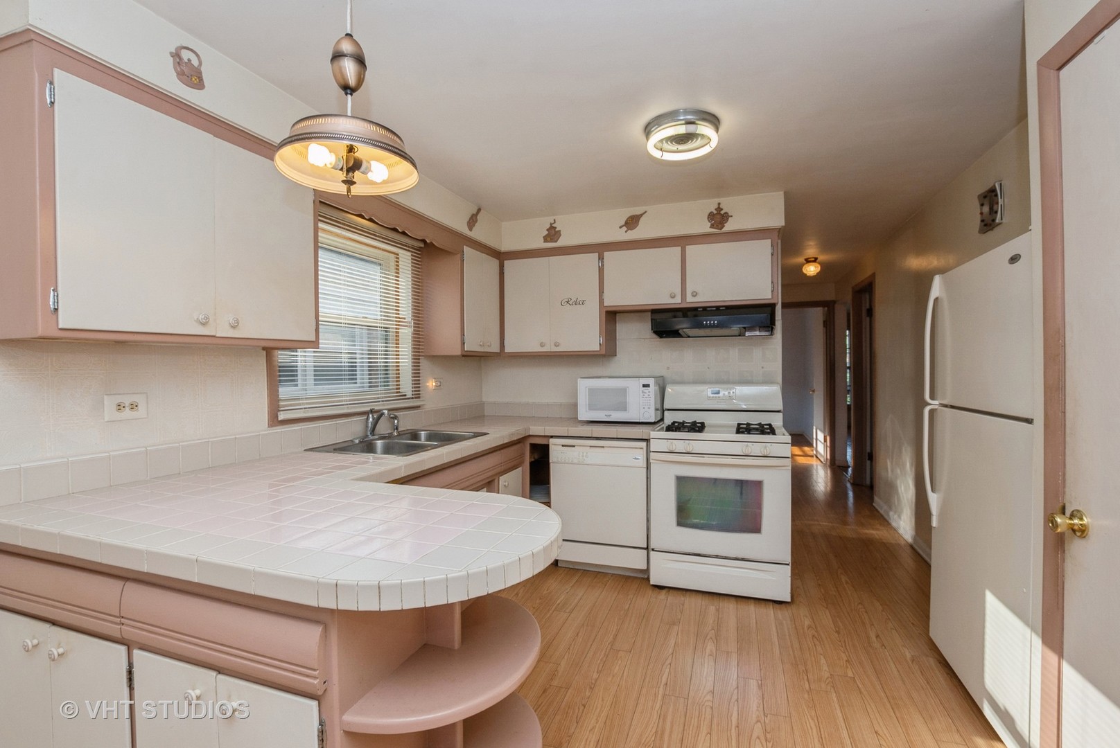 7226 W 60TH Place