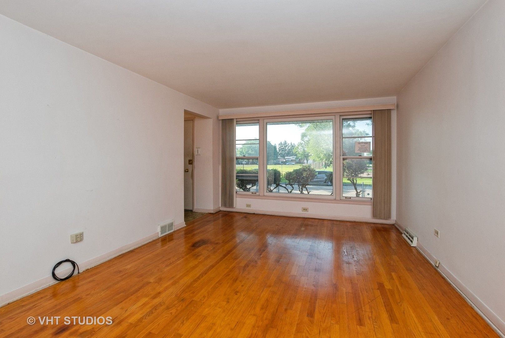 7226 W 60TH Place
