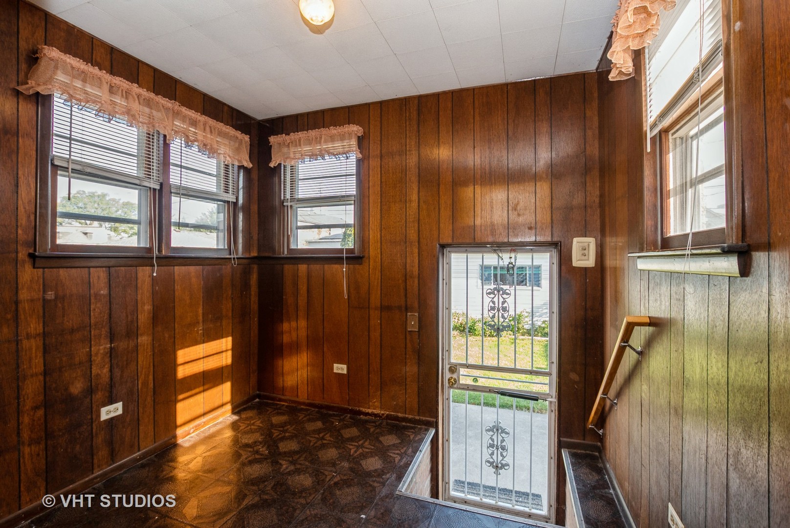 7226 W 60TH Place