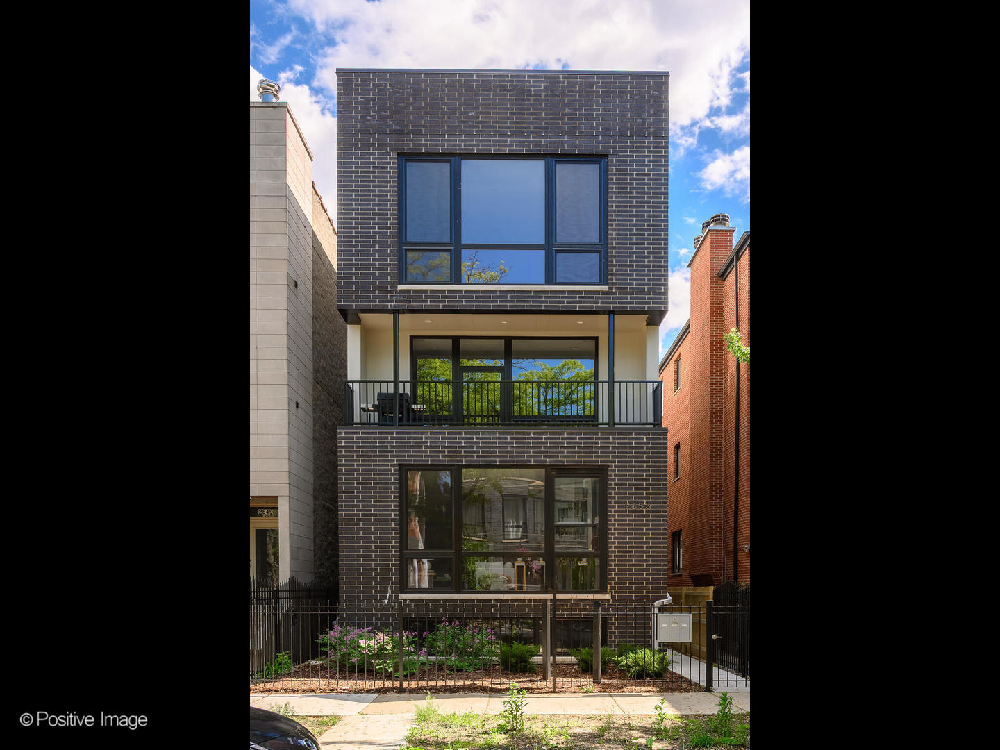 2653 W Cortez Street Unit: 3