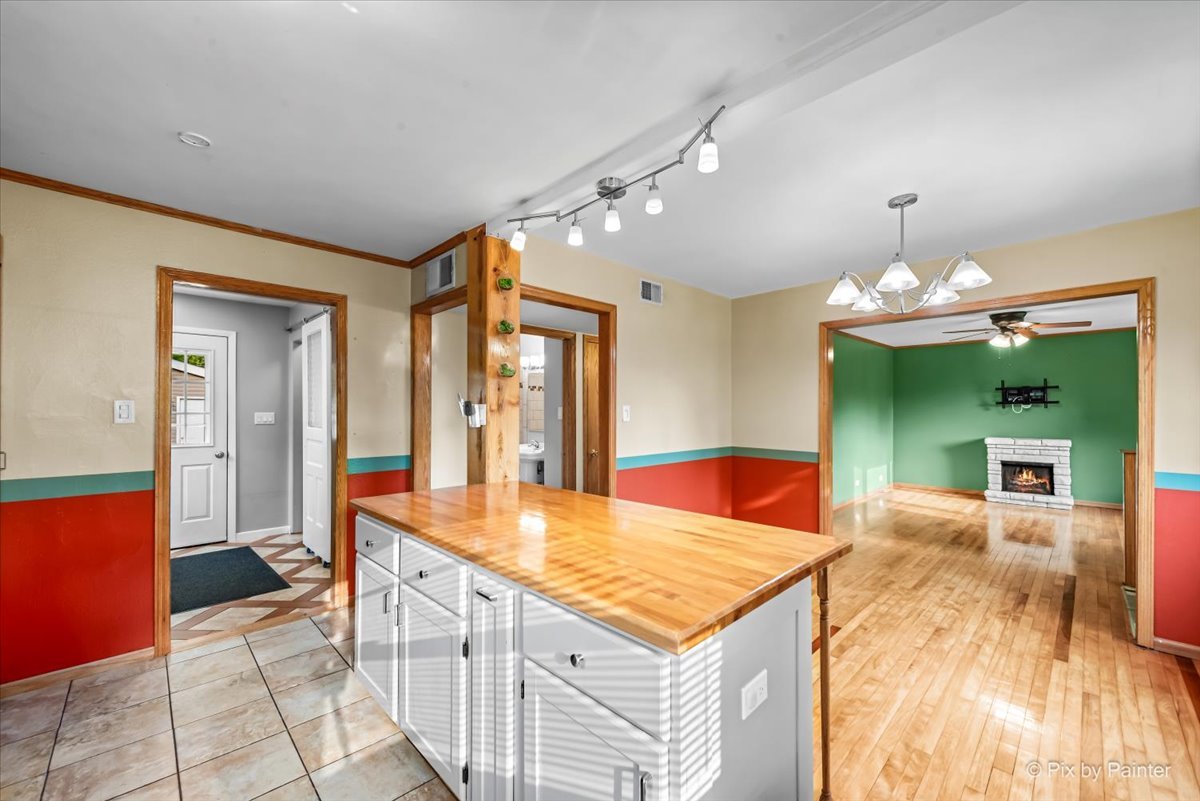 627 N Edgewood Avenue